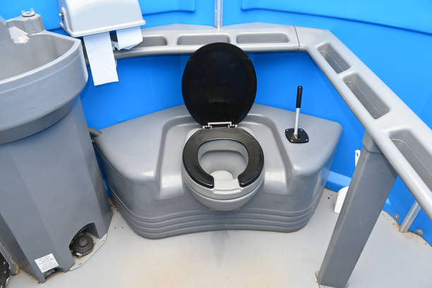 Best Portable restroom trailer rental  in Federalsburg, MD